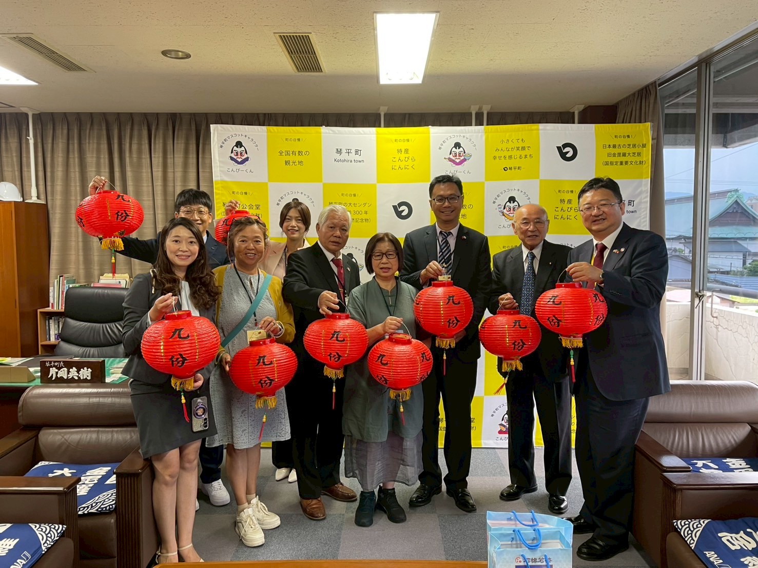拜訪琴平町長片岡英樹
