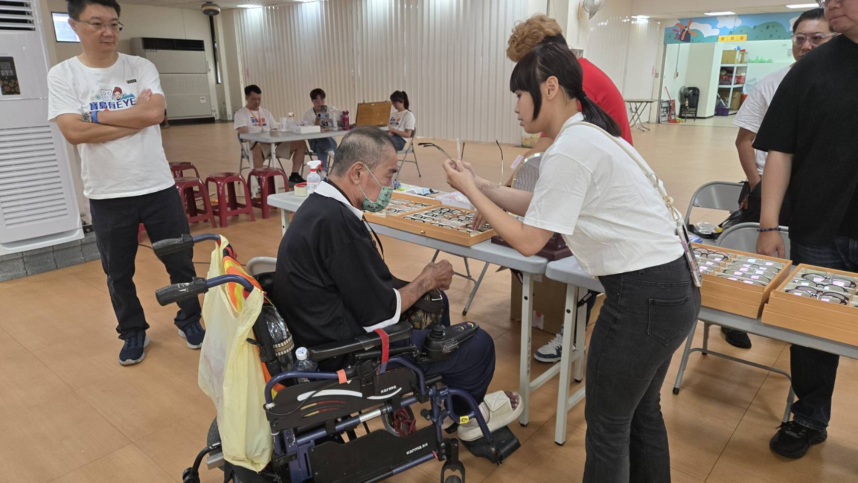 公益配鏡活動照片6